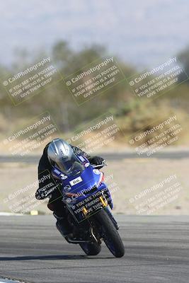 media/Oct-30-2025-Racers Edge (Thu) [[dabbdaf680]]/3-B Group/Session 2 Turn 2/